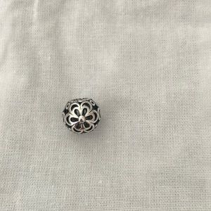 Pandora Round Flower Charm